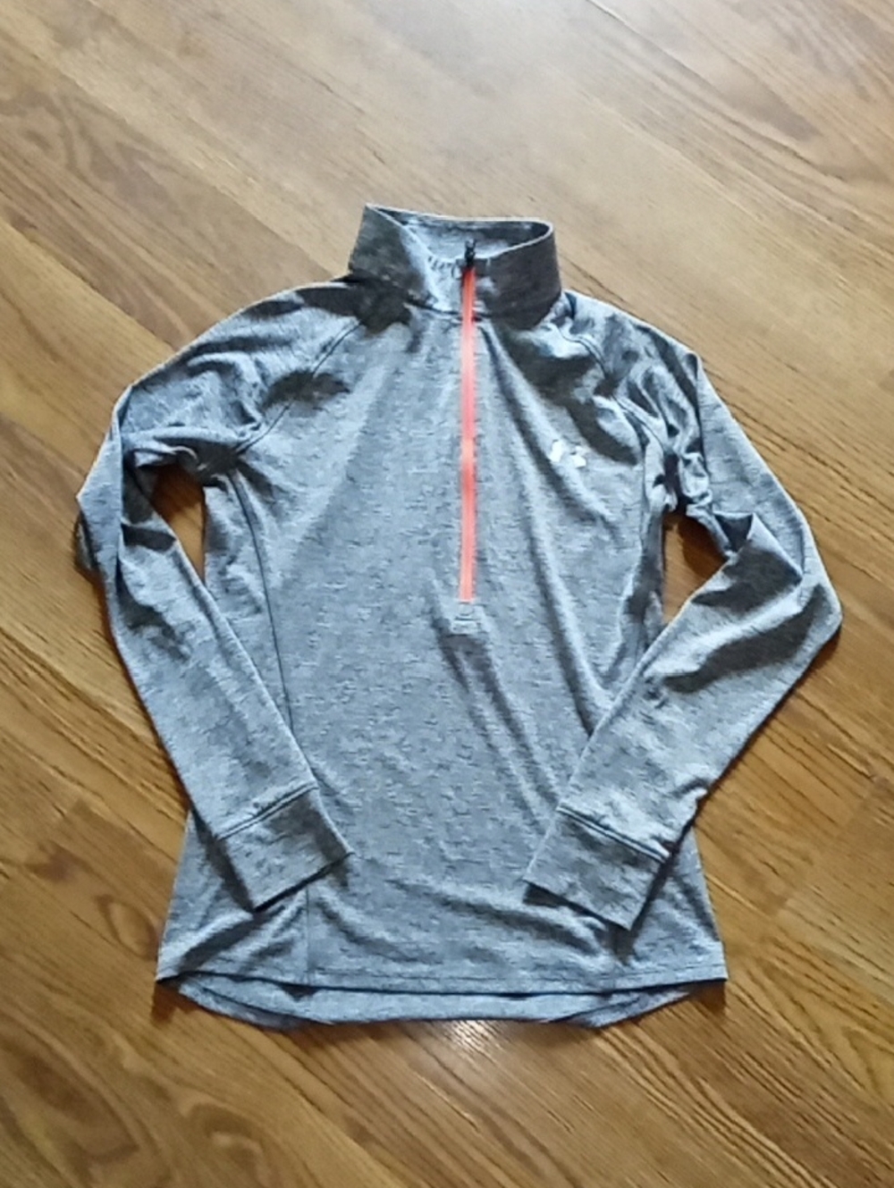 Under Armour Light Heather Gray Crew Neck Performance Top